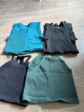 FP movement cropped tank bundle all size xs/s